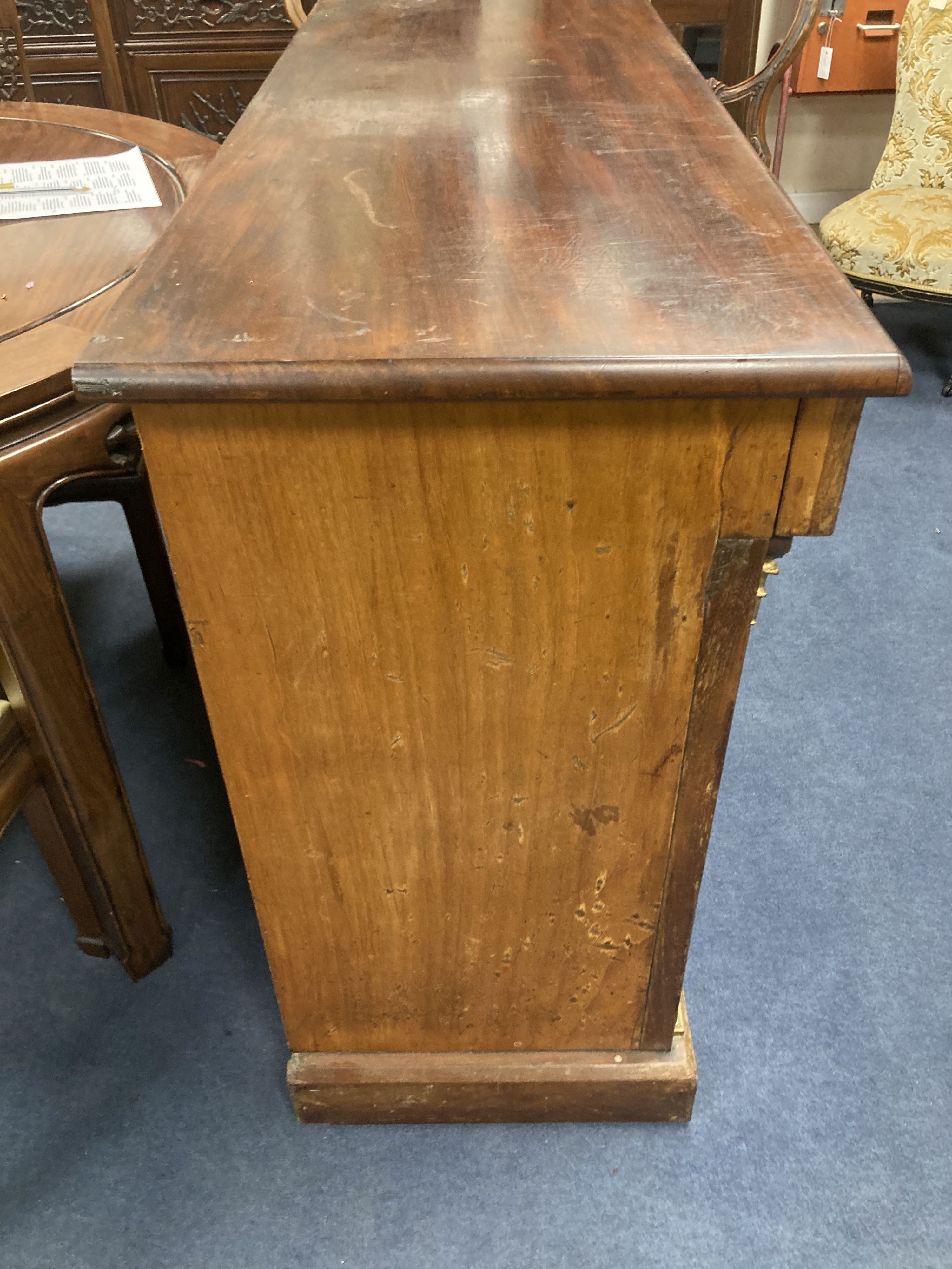 An early 19th century mahogany chiffonier, length 124cm, depth 46cm, height 89cm